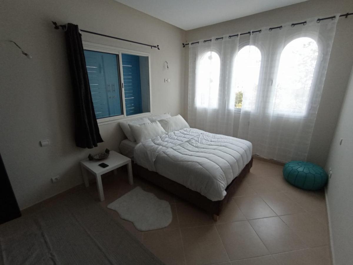 Résidence neuve avec piscine M’diq Exterior foto